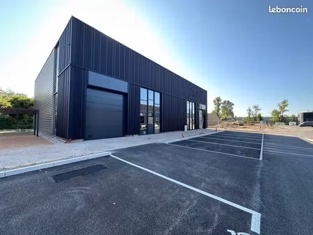 locaux / bureaux trevoux 457 m2 / 303 m2 ou 760m2