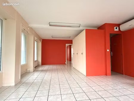 bureaux 124 m² montlucon