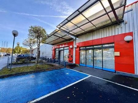 local commercial à louer