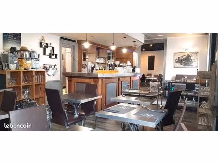 restaurant 400 m² miribel