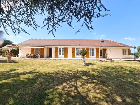 maison au coeur des vignes - chemilly 03210