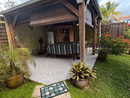 location espace bien-être privatif – sauna • jardin zen • cabane massage