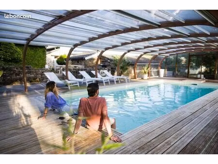 ? domaine d’exception 5★ - 3 maisons – piscine couverte – spa – grange événementielle – au