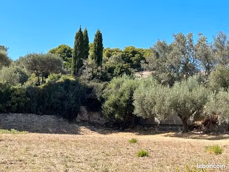 terrain + villa d'architecte