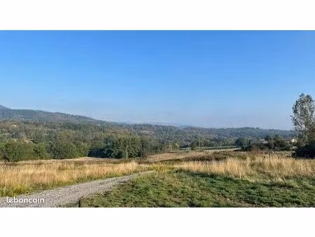 terrain 1 739 m² preaux