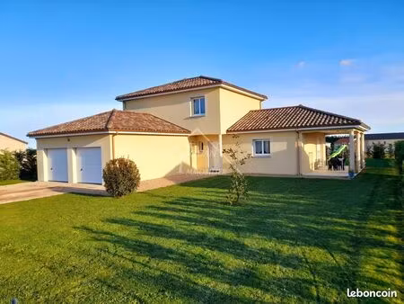 villa 6 pièces 127 m²