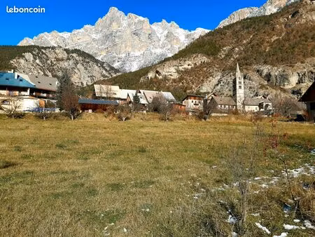 magnifique terrain les vigneaux