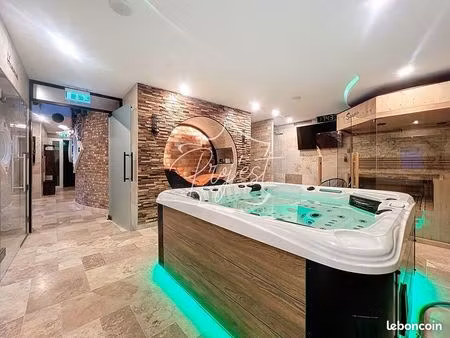 fond de commerce 160 m² montbéliard