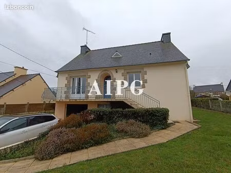 maison 7 pièces 132 m²