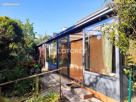 maison 7 pièces 82 m²