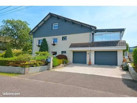 maison 8 pièces – 125 m² – terrain 1 250 m² – piscine – impasse calme – vue dégagée