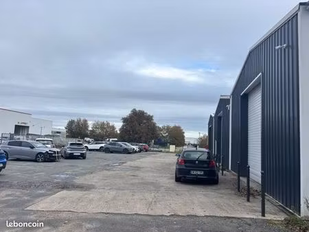 bâtiment industriel 1 100 m² carrosserie équipée saint-jean-d’illac (33127)