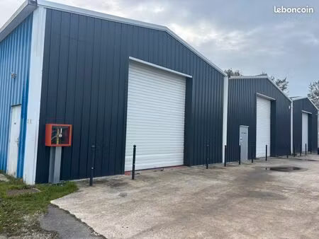 bâtiment industriel équipé carrosserie 1100 m² saint-jean-d'illac (33127)