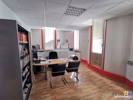 bureaux 171 m² bourges
