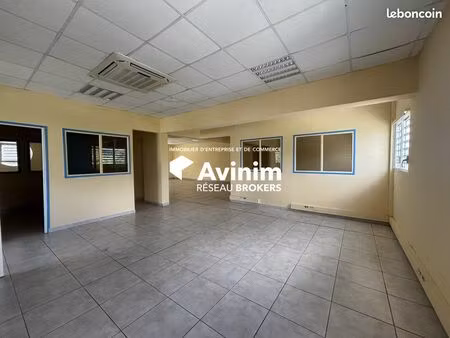 bureaux 182 m² sainte-anne