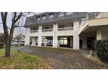 local commercial à vendre