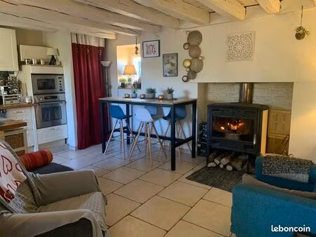 maison sans vis à vis  terrain  dépendance et piscine