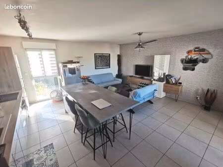 appartement - 3 pièces - 70 m²