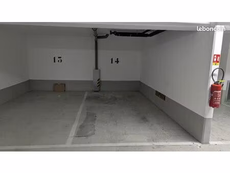 place parking sous-terrain