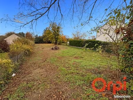 terrain 903 m² la celle