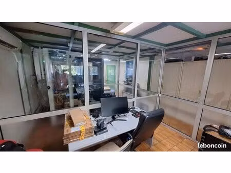 local commercial à louer