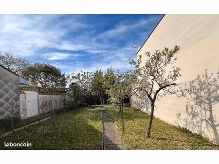 terrain 174 m² begles