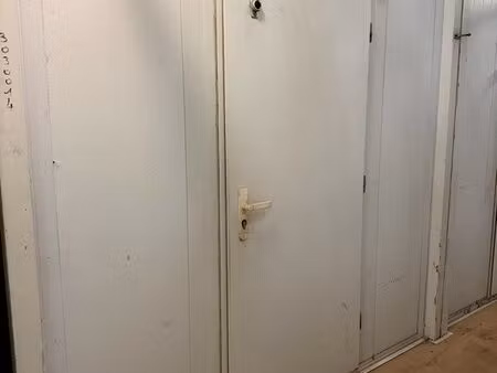à louer – box algeco 24 m³