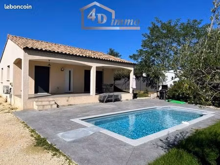 villa 4 pièces 55 m²
