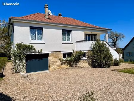 maison 100m2 sur sous-sol - 4 chambres