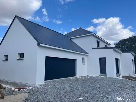 maison 6 pièces 144 m²