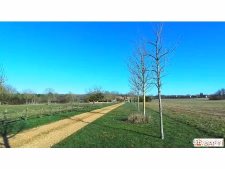 longère 7 pièces 197 m²