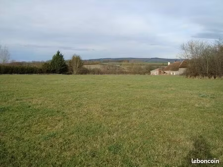 terrain 6000 m² pouilly-en-auxois