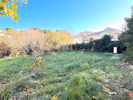 à vendre – terrain à bâtir 822 m² – septèmes-les-vallons (13240)
