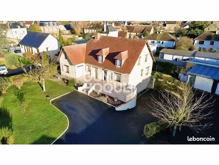 maison 7 pièces 201 m²