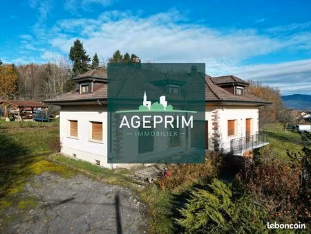 maison 8 pièces 185 m²