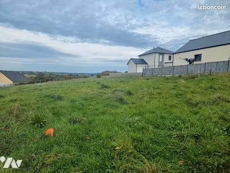 terrain 607 m² ducey