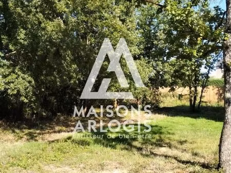 terrain 589 m² longue jumelles