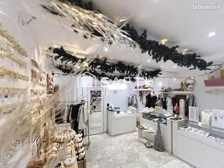 bureaux 25 m² sanary-sur-mer