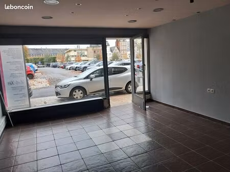 local 36 m² lisieux