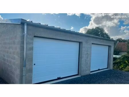 garage de +/ 20m2