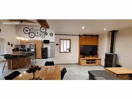 maison unique avec charme exceptionnel – 100 m² rénovés – jardin attenant à une chapelle –