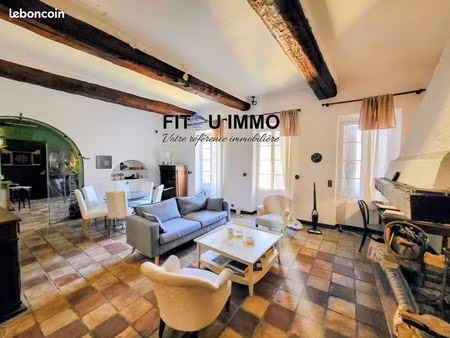 maison de village 8 pièces 214 m²