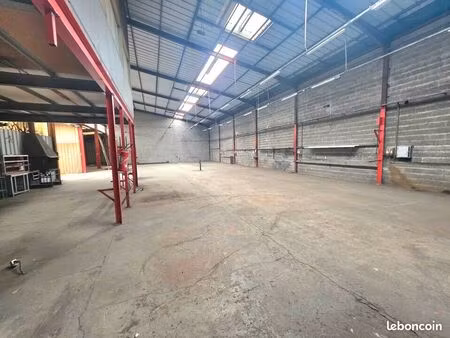 depot - entrepot 862 m² antibes