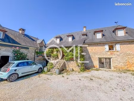 maison 7 pièces 200 m²