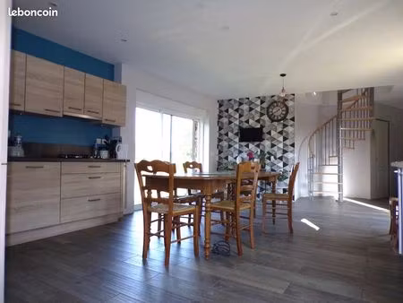 ferme 7 pièces 150 m²