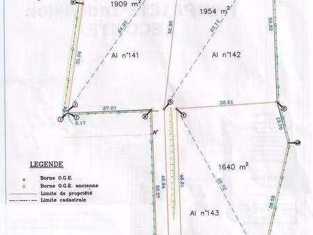 a vendre 3 terrains constructibles > 1600 m²