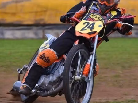 cherche terrain a louer