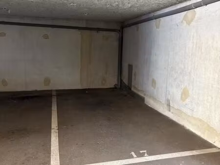 parking 10 m² vigneux sur seine