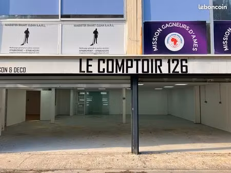 local commercial à louer