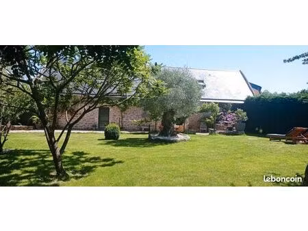 longère 5 pièces 140 m²